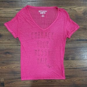 Bethany Mota Aeropostale Junior's Pink Short Sleeve V-Neck Graphic Tee Small S
